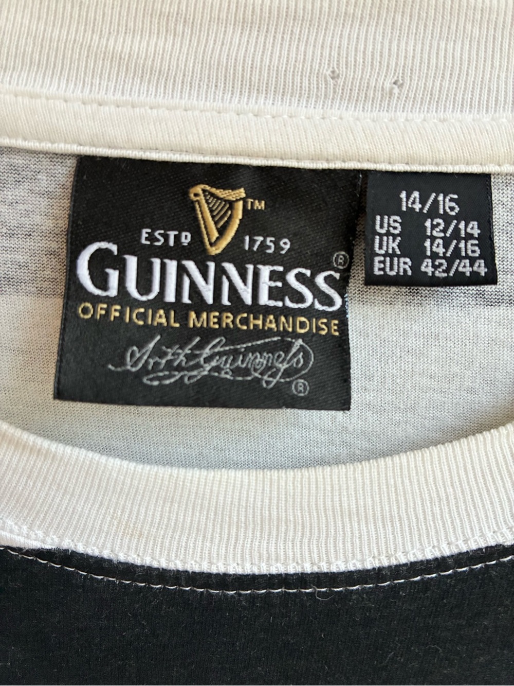 Guinness “Every Girl Should Have a Little Black Drink” Graphic Tee – Size L - Picture 4 of 5